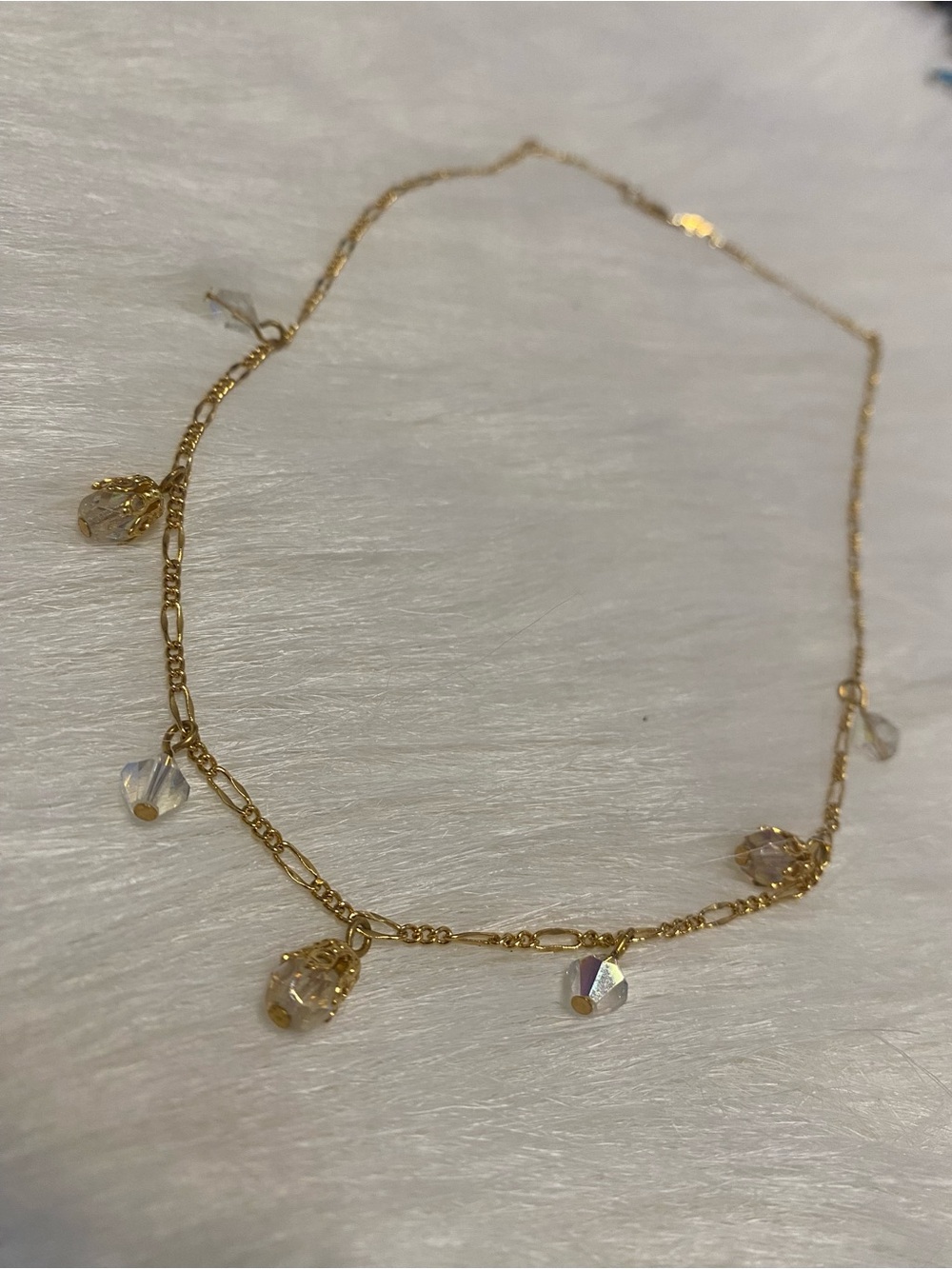 VTG ‘97 Y2K Avon Golden Dangle Figaro Chain Crystal Charm Necklace NIB